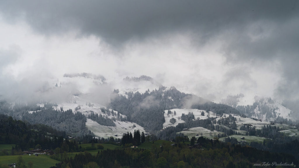 schlechtes Wetter im Mai - Kitzbühl - Reisebericht Tulpe-Production.de