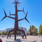 Lissabon Sonne Mann Skulptur aus Stahl